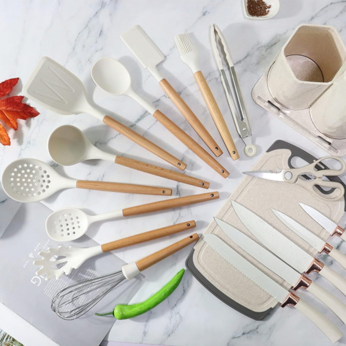 Set di 19 Utensili da Cucina in Silicone – Resistenti al Calore, Antiaderenti e Delicati sulle Pentole (Bianco)